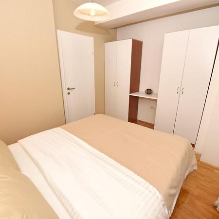 Si Apartments Ohrid With Free Parking エクステリア 写真