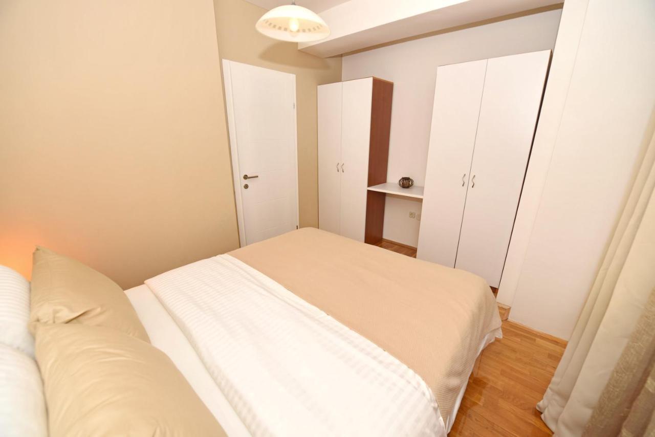 Si Apartments Ohrid With Free Parking エクステリア 写真