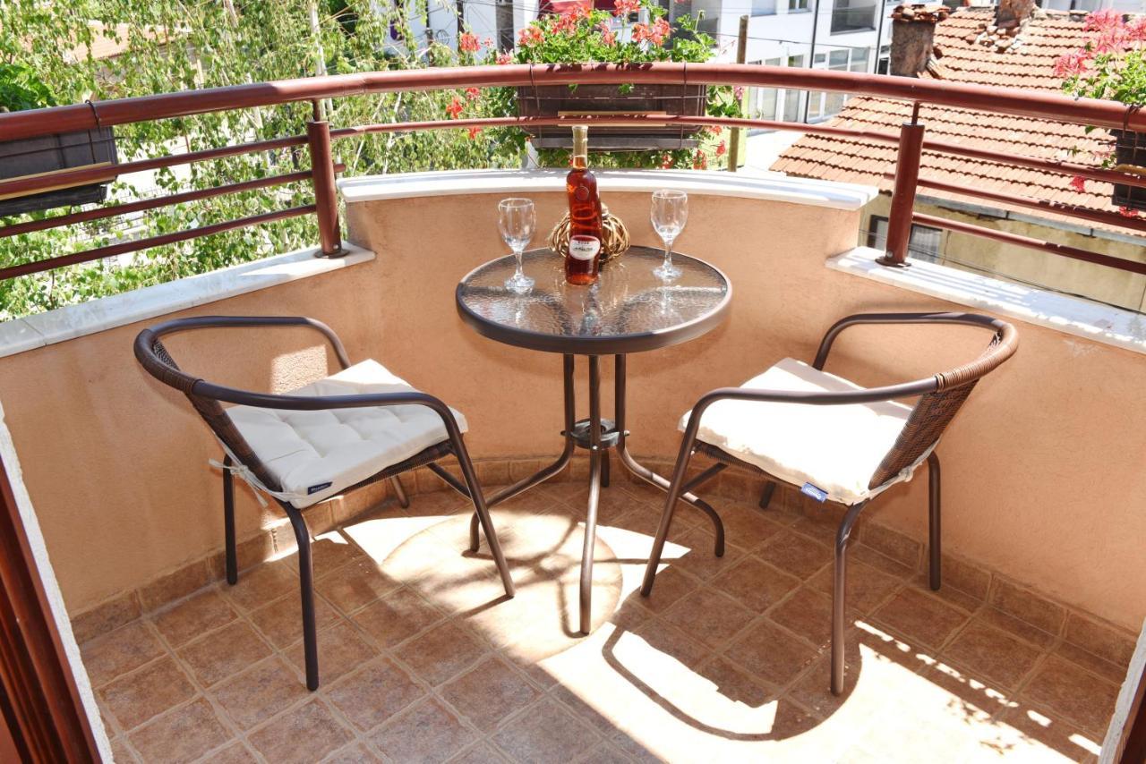 Si Apartments Ohrid With Free Parking エクステリア 写真
