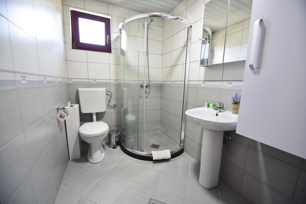 Si Apartments Ohrid With Free Parking エクステリア 写真