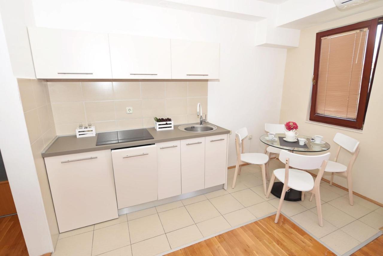 Si Apartments Ohrid With Free Parking エクステリア 写真